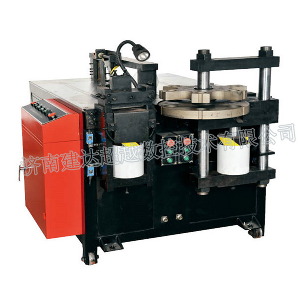 數(shù)控母線(xiàn)機(jī)